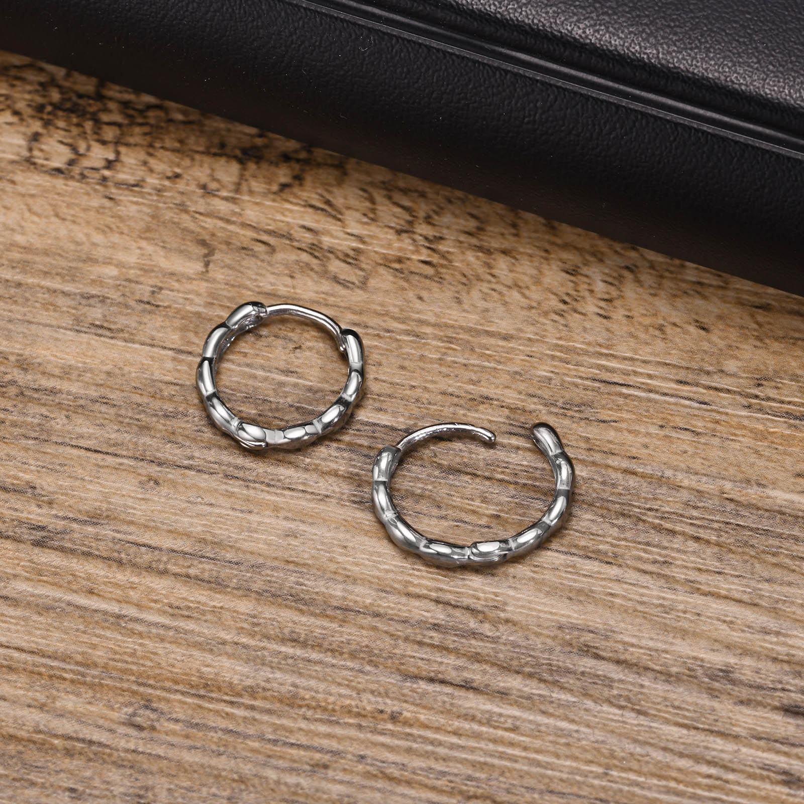 1 Stück Einfacher Stil Bogenknoten Polieren 201 Edelstahl Reif Ohrringe display picture 8