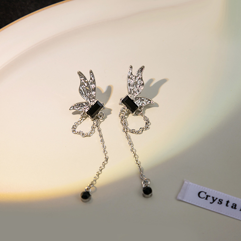 1 Pair Elegant Butterfly Alloy Drop Earrings display picture 2