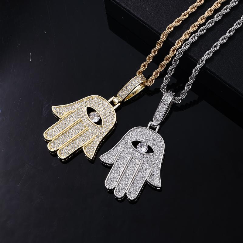 Rétro Style Vintage Paume Main De Fatima Œil Acier Inoxydable Le Cuivre Placage Chaîne Incruster Zircon Hommes Collier Pendentif display picture 4