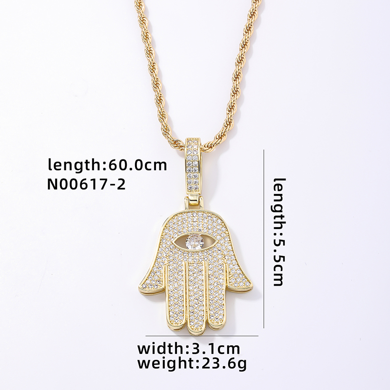 Rétro Style Vintage Paume Main De Fatima Œil Acier Inoxydable Le Cuivre Placage Chaîne Incruster Zircon Hommes Collier Pendentif display picture 2