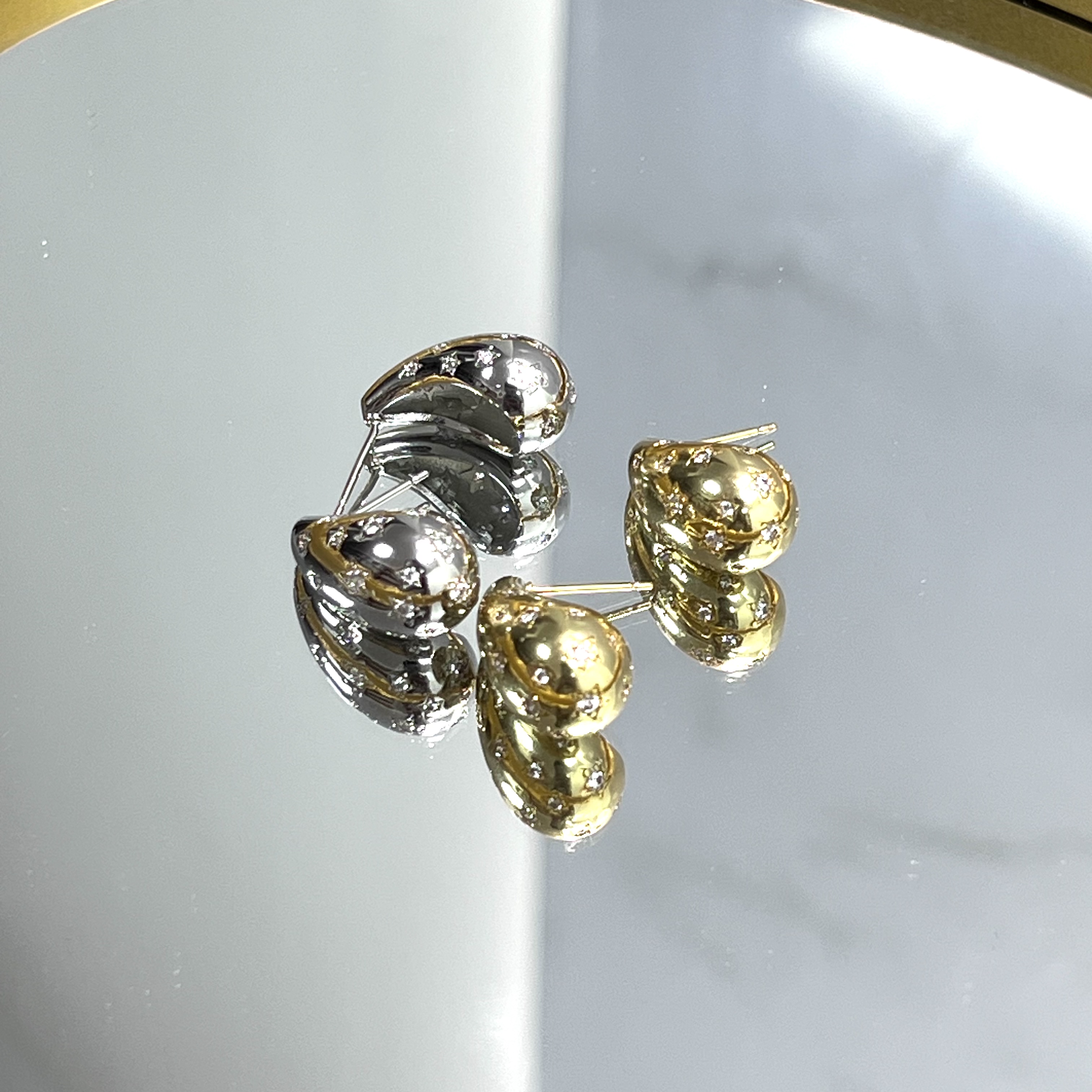1 Pair Ig Style Casual Simple Style Water Droplets Plating Inlay Copper Zircon 18k Gold Plated Ear Studs display picture 2