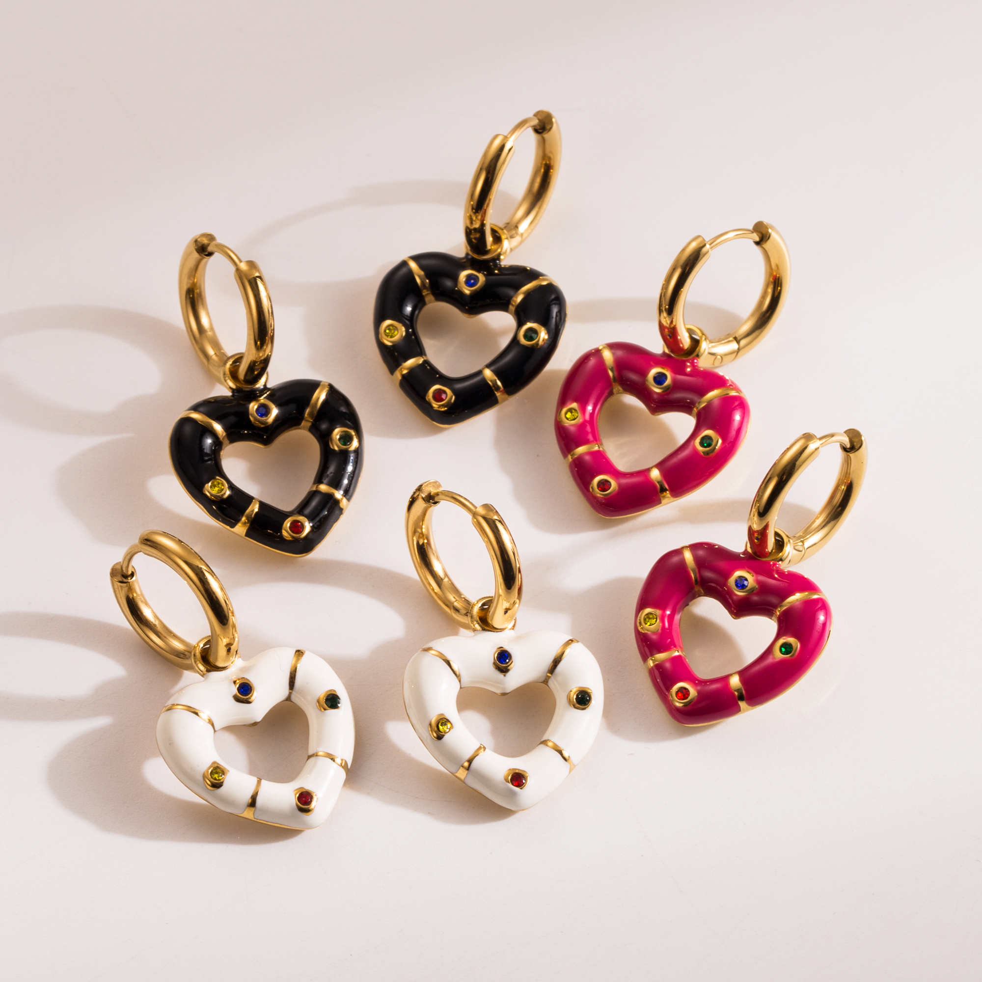 1 Pair Modern Style Sweet Heart Shape Enamel Stainless Steel Drop Earrings display picture 5