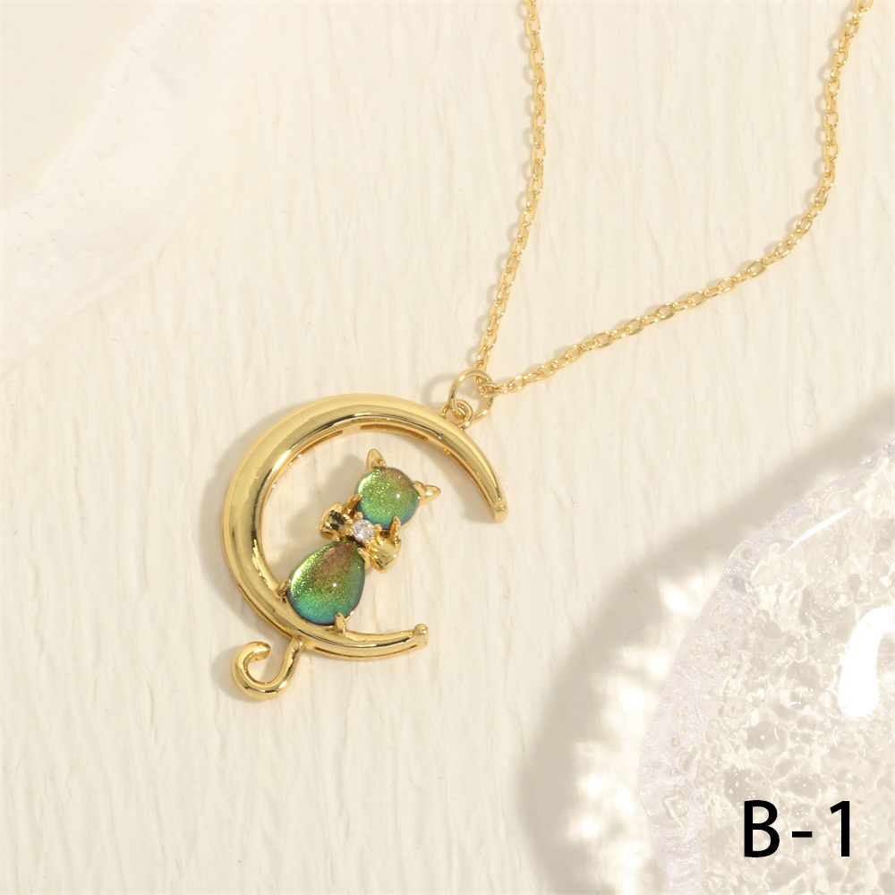Simple Style Cat Copper Plating Inlay Zircon 18k Gold Plated Pendant Necklace display picture 8