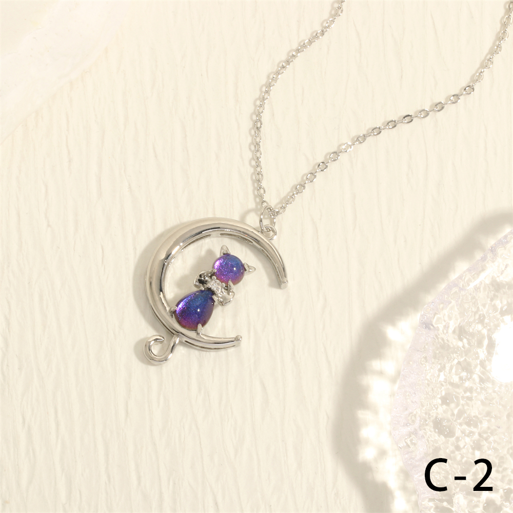 Style Simple Chat Le Cuivre Placage Incruster Zircon Plaqué Or 18k Pendentif display picture 11