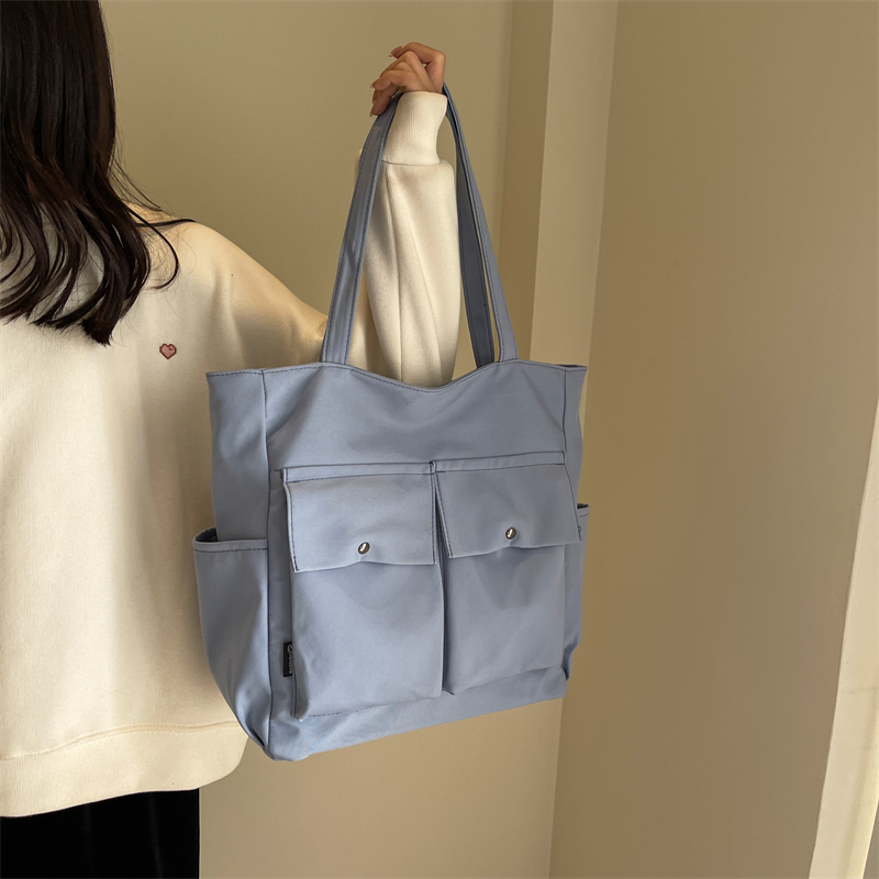 Women's  Cloth Solid Color Preppy Style Classic Style Streetwear Sewing Thread Square Zipper Shoulder Bag Shopping Bags display picture 8