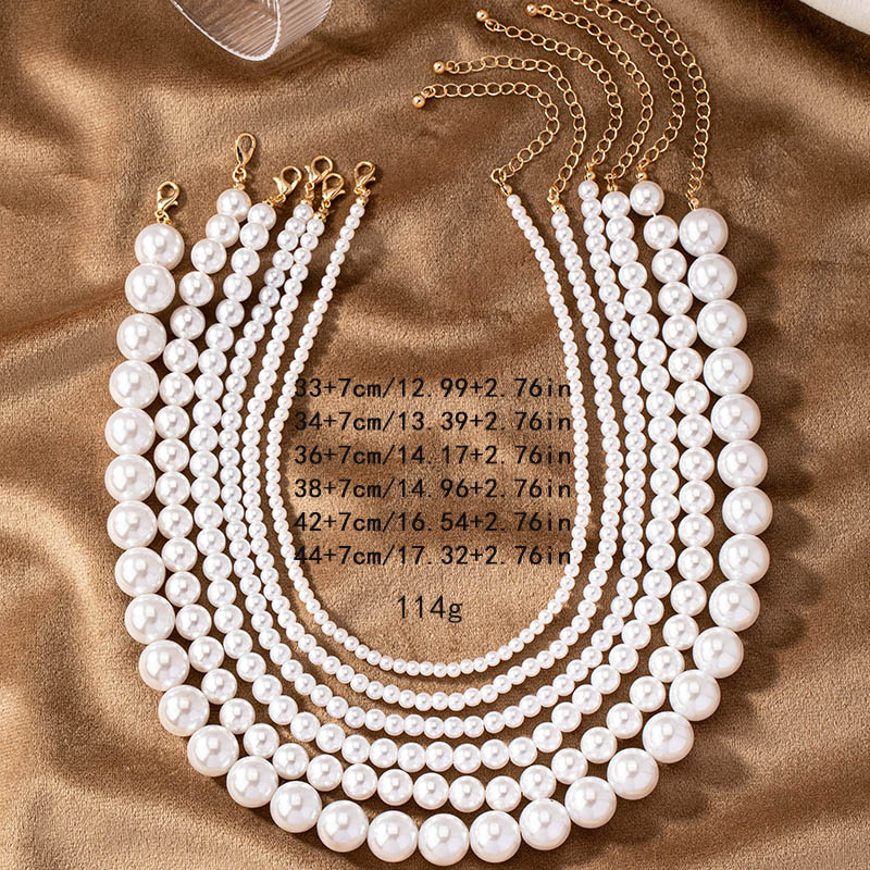 Elegant Solid Color Imitation Pearl Beaded Women's Necklace display picture 4