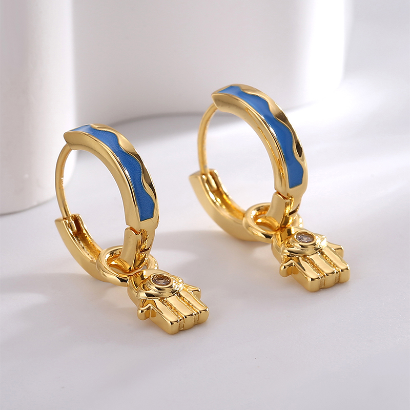 1 Pair Y2k Vintage Style Heart Shape Enamel Epoxy Plating Copper 18k Gold Plated Hoop Earrings display picture 12