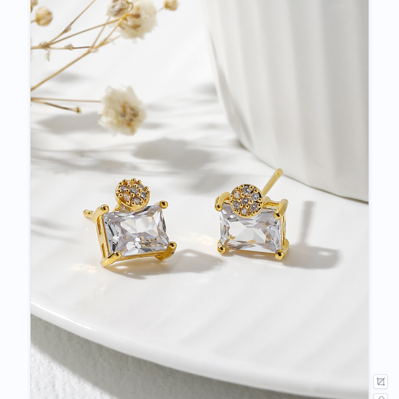 1 Pair Simple Style Square Solid Color Plating Inlay Copper Zircon 18k Gold Plated Ear Studs display picture 3