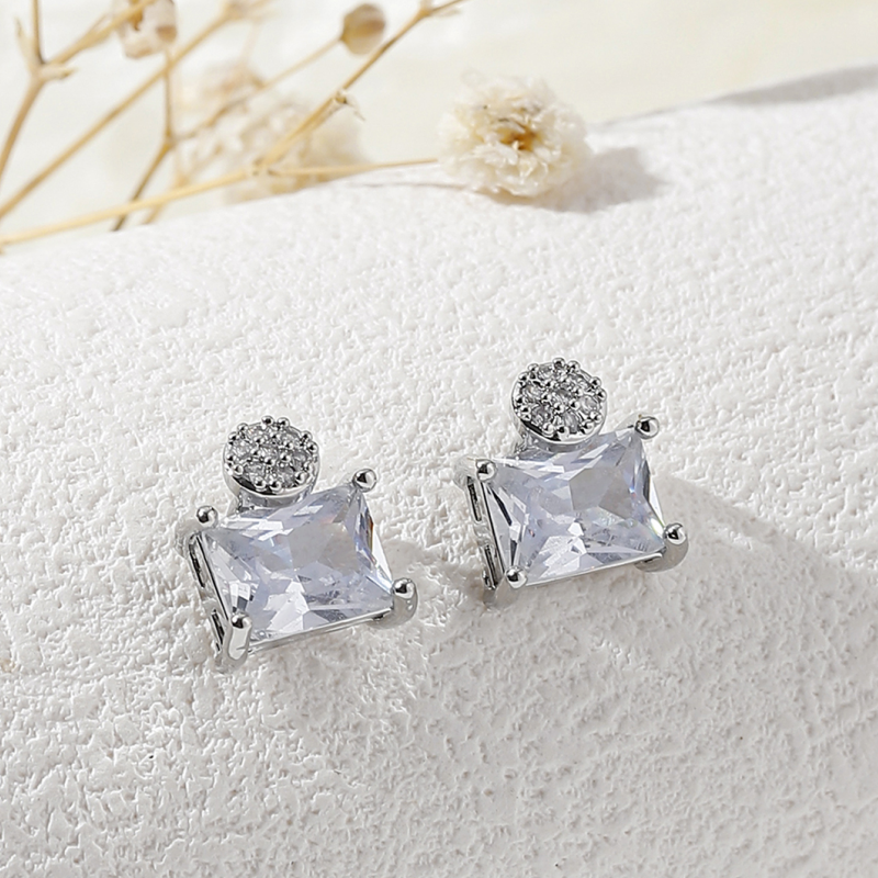 1 Pair Simple Style Square Solid Color Plating Inlay Copper Zircon 18k Gold Plated Ear Studs display picture 9
