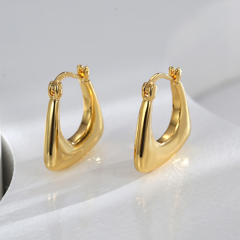 1 Pair Simple Style Solid Color Plating Copper 18k Gold Plated Hoop Earrings display picture 15