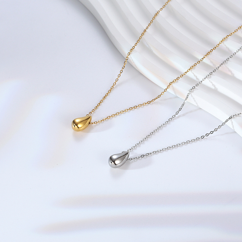 304 Stainless Steel 18K Gold Plated Simple Style Commute Plating Water Droplets Pendant Necklace display picture 1