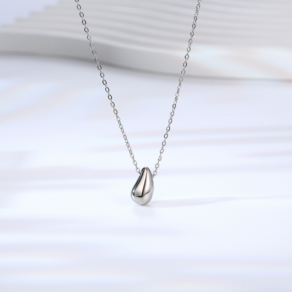 304 Stainless Steel 18K Gold Plated Simple Style Commute Plating Water Droplets Pendant Necklace display picture 3