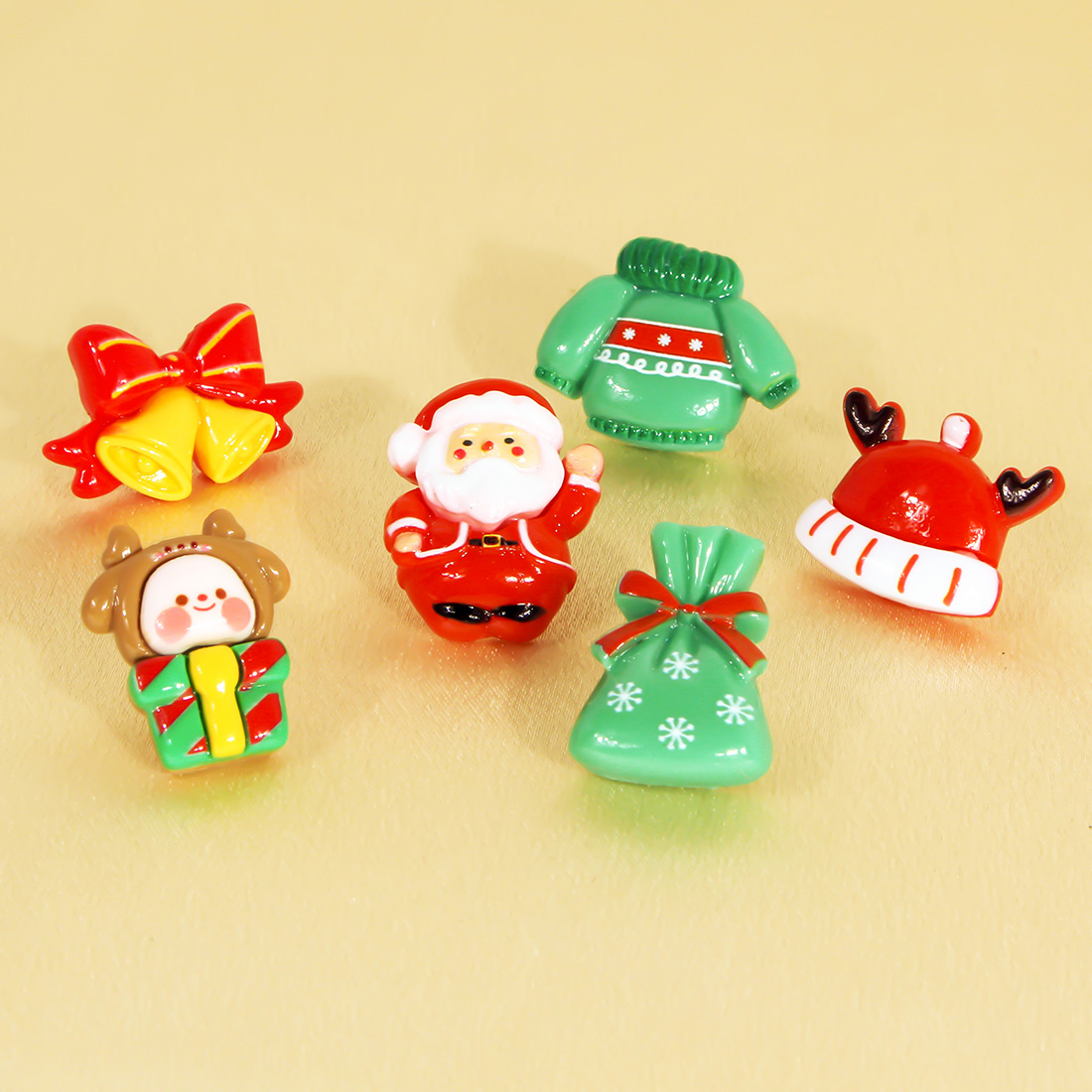 1 Pair Cute Sweet Commute Christmas Tree Santa Claus Candle Irregular Plastic Ear Studs display picture 2