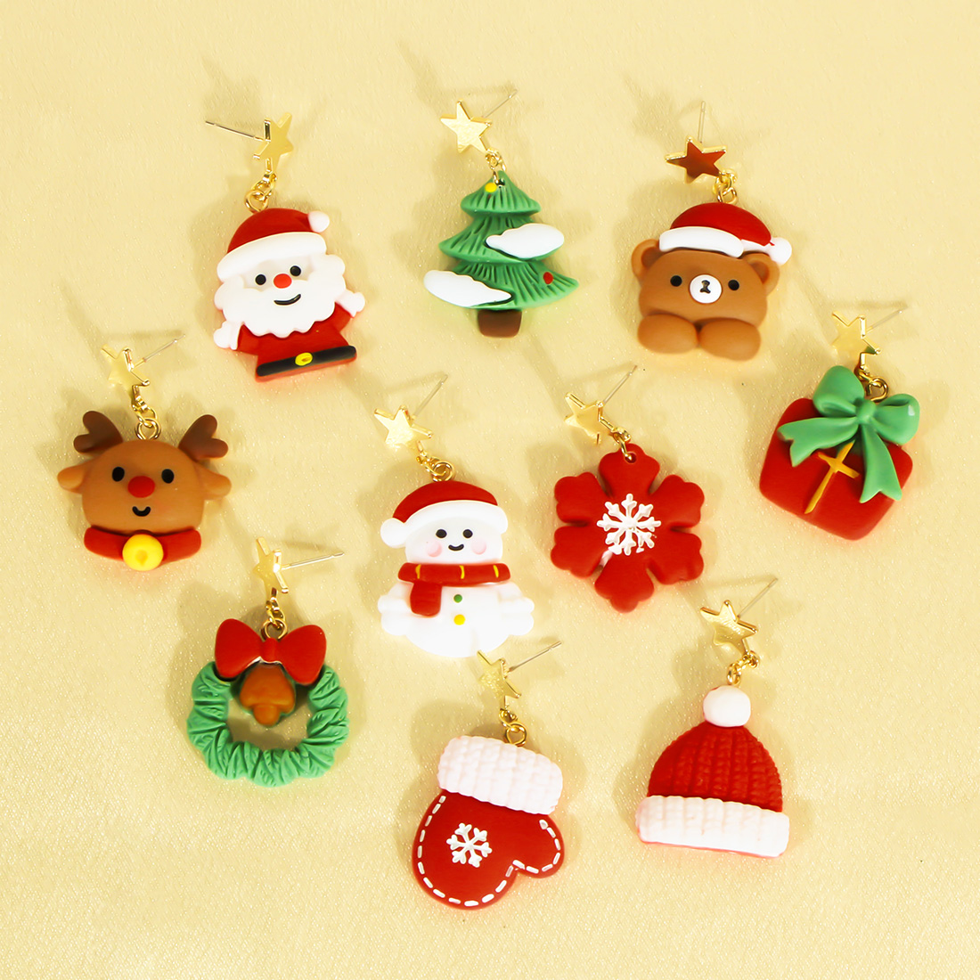 1 Pair Princess Sweet Santa Claus Little Bear Snowman Irregular Plastic Drop Earrings display picture 3