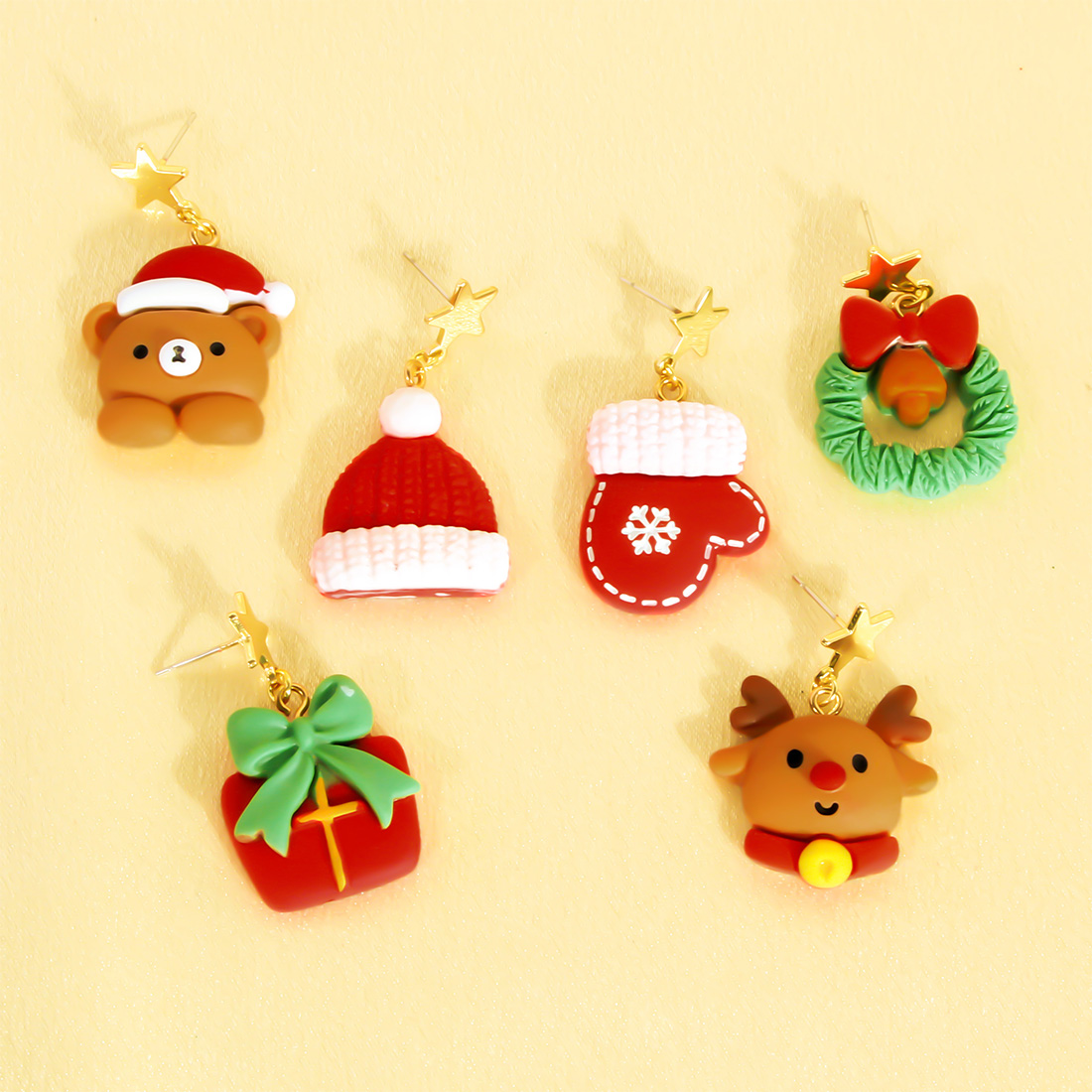 1 Pair Princess Sweet Santa Claus Little Bear Snowman Irregular Plastic Drop Earrings display picture 5