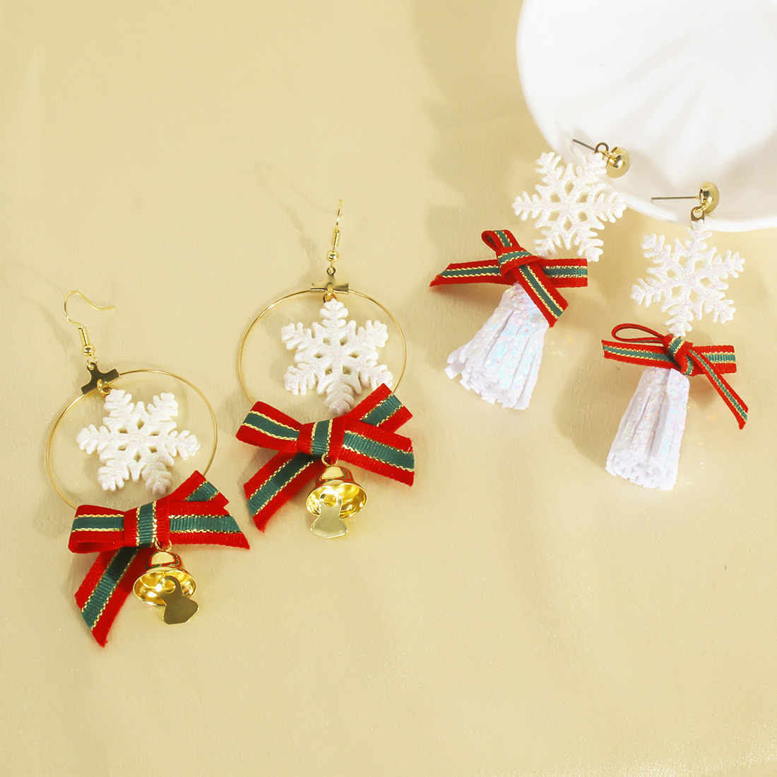 1 Paire Sucré Commuer Noeud D'arc Flocon De Neige Patchwork Chiffon Boucles D'oreilles display picture 3