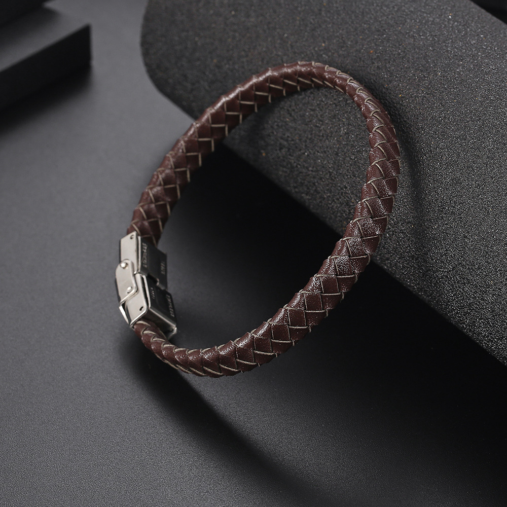 Classic Style Commute Color Block Pu Leather Titanium Steel Polishing Men's Bangle display picture 1