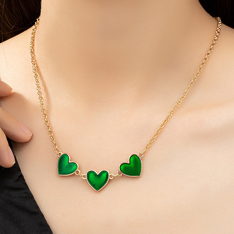 Retro Heart Shape Alloy Plating Inlay Artificial Gemstones Women's Necklace display picture 1
