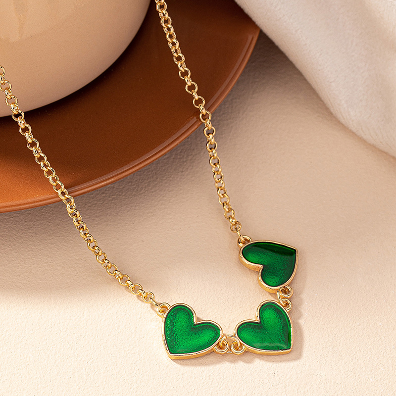 Retro Heart Shape Alloy Plating Inlay Artificial Gemstones Women's Necklace display picture 2