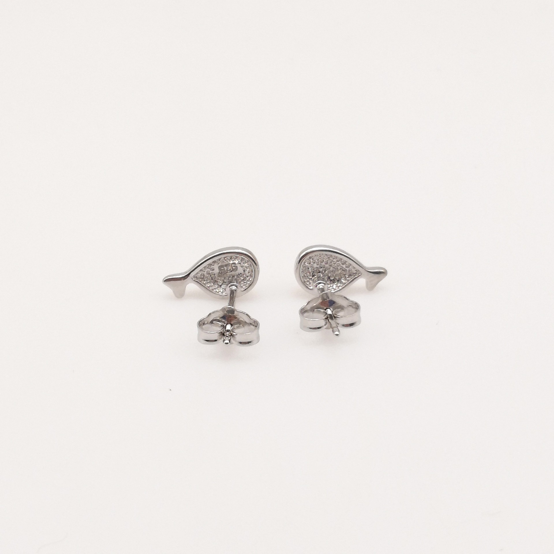 1 Pair Cute Dolphin Rudder Enamel Sterling Silver Ear Studs display picture 5