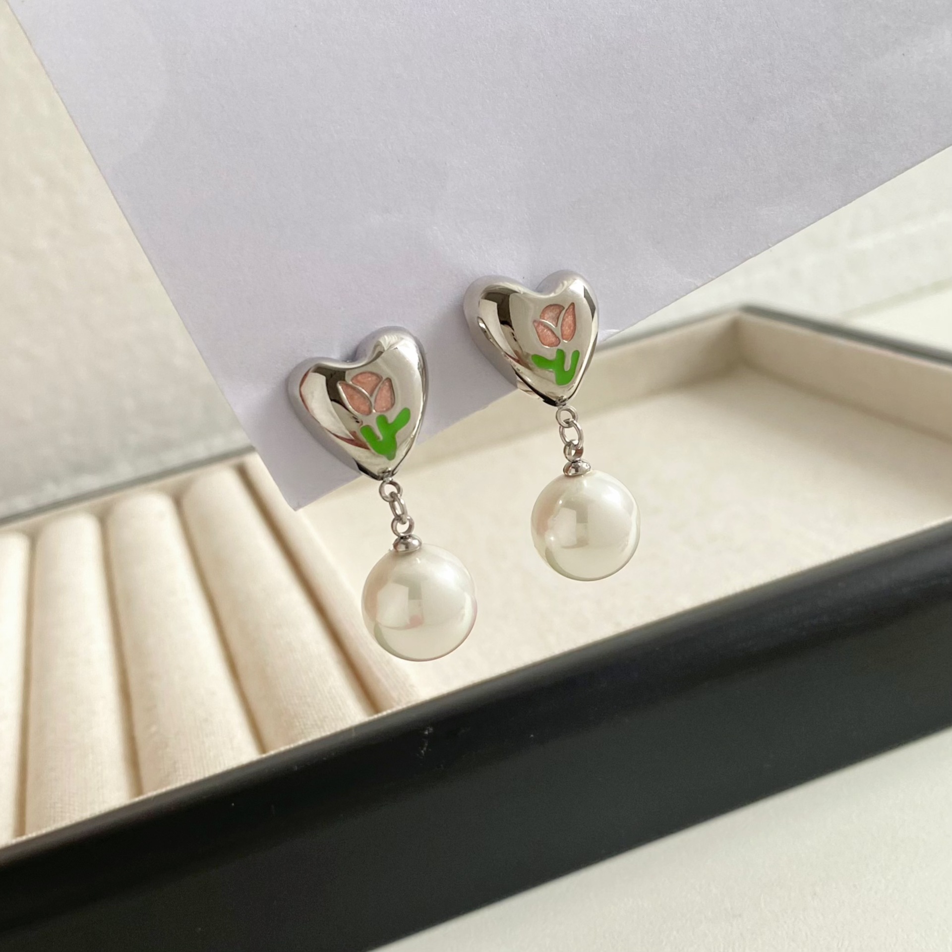1 Pair Lady Sweet Heart Shape Plating 304 Stainless Steel 16K Gold Plated White Gold Plated Gold Plated Drop Earrings display picture 2