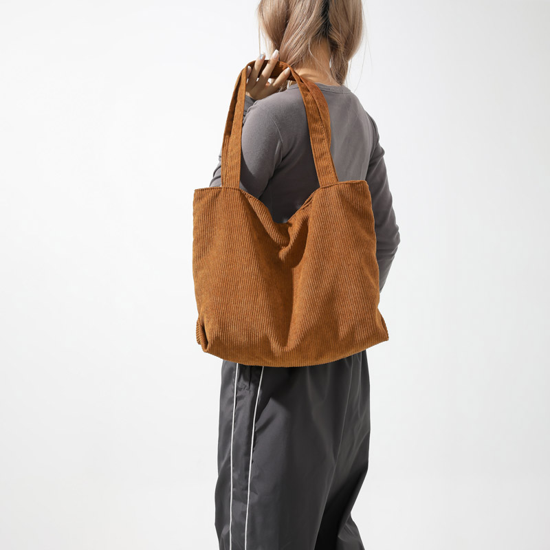 Women's Corduroy Solid Color Vintage Style Square Magnetic Buckle Shoulder Bag Crossbody Bag display picture 6