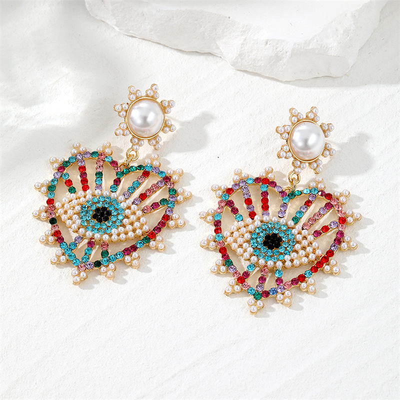 1 Paire Classique Style Vintage Exagéré L'oeil Du Diable Placage Incruster Alliage Perle Zircon Boucles D'oreilles display picture 11