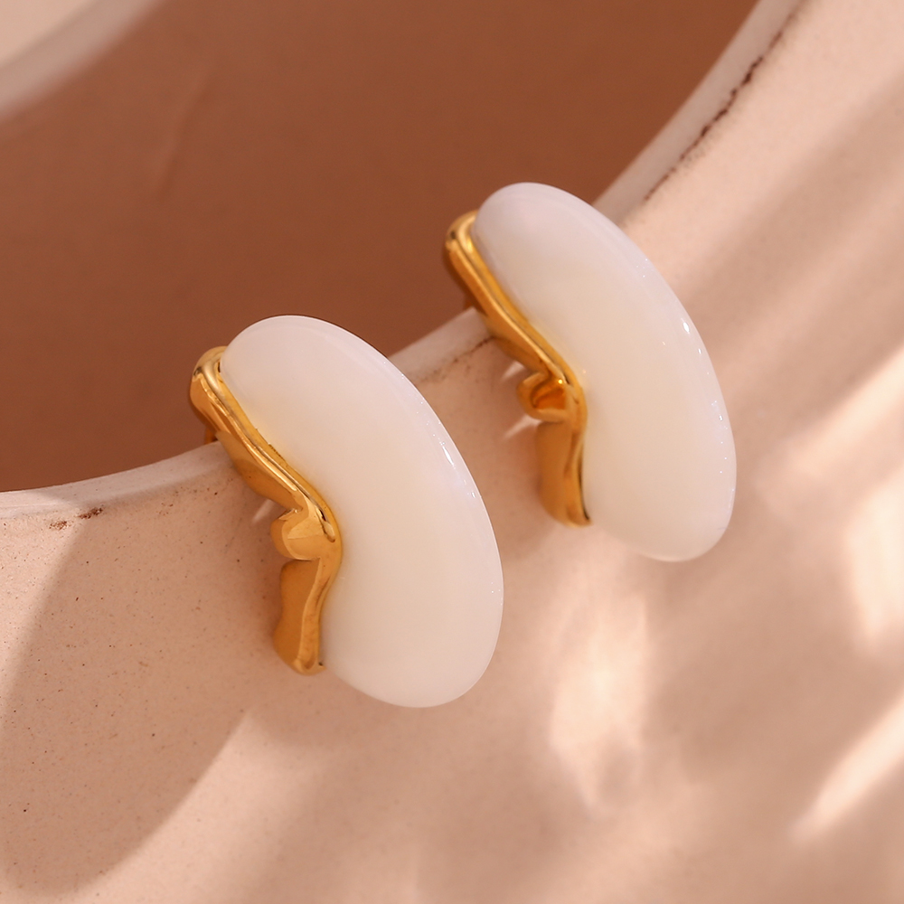 1 Pair Elegant Retro Lady Geometric Plating Stainless Steel 18k Gold Plated Ear Studs display picture 7