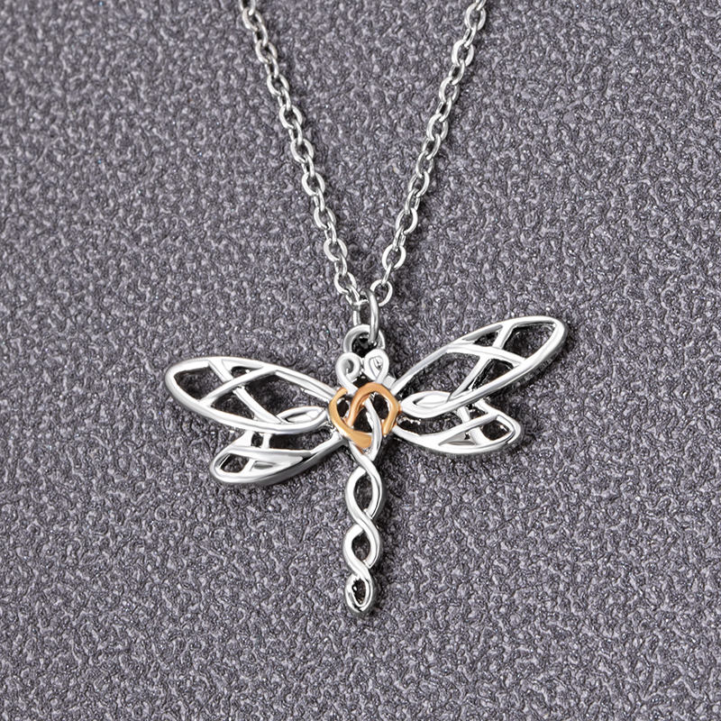 Casual French Style Dragonfly Alloy Unisex Pendant Necklace display picture 4