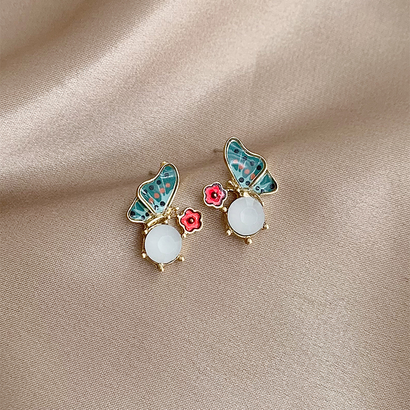 1 Pair Elegant Lady Butterfly Inlay Alloy Artificial Rhinestones Gold Plated Ear Studs display picture 8