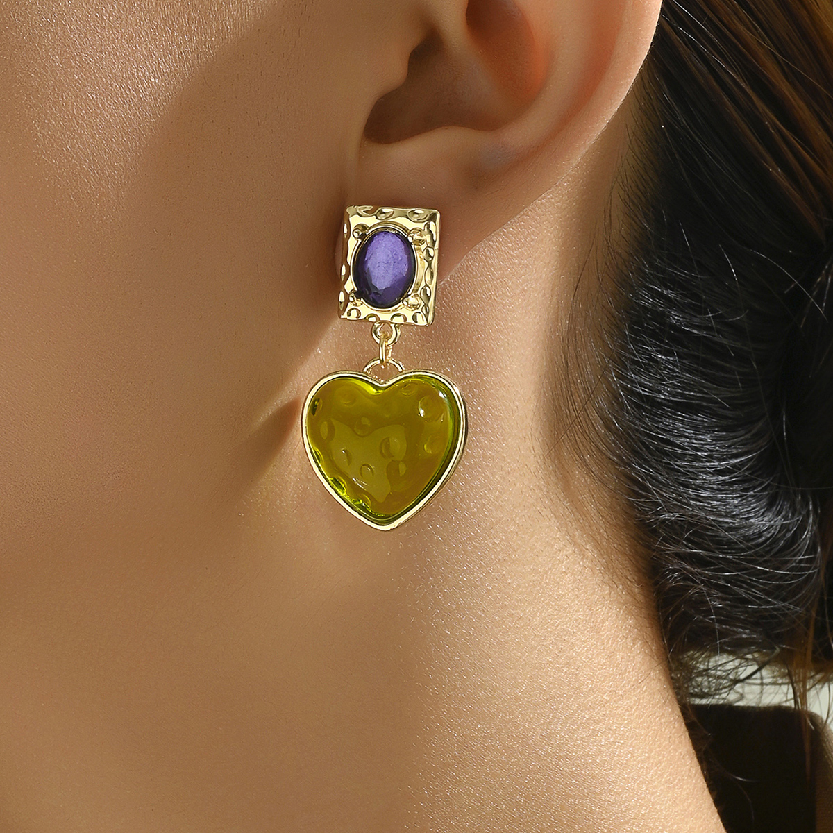 1 Pair Vacation Simple Style Classic Style Heart Shape Inlay Alloy Gem Drop Earrings display picture 4