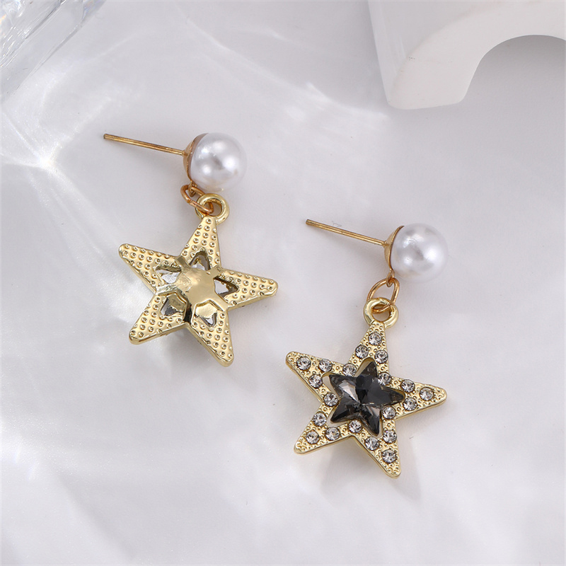 1 Pair Elegant Cute Star Heart Shape Inlay Alloy Rhinestones Drop Earrings display picture 4