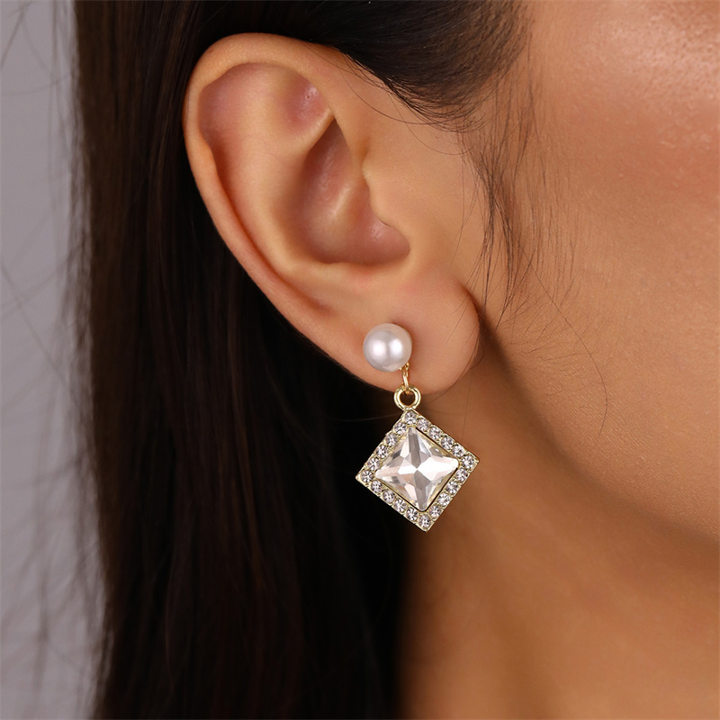 1 Pair Elegant Cute Star Heart Shape Inlay Alloy Rhinestones Drop Earrings display picture 44