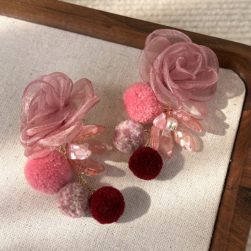1 Pair Sweet Flower Hairball Gauze Drop Earrings display picture 7