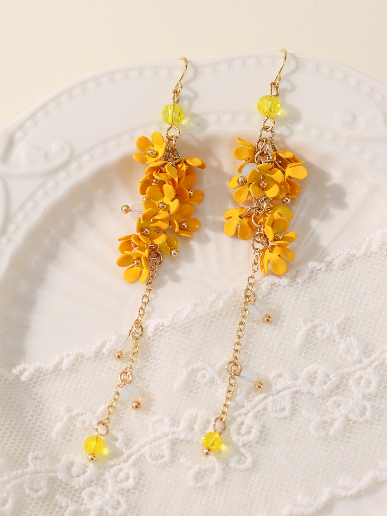1 Paar Einfacher Stil Klassischer Stil Wassertropfen Blume Metall 14 Karat Vergoldet Tropfenohrringe display picture 6