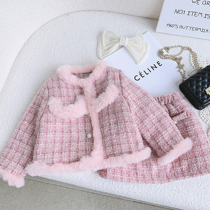 Süß Einfacher Stil Plaid Tasche Taste Baumwolle Mädchen Kleidung Sets display picture 6