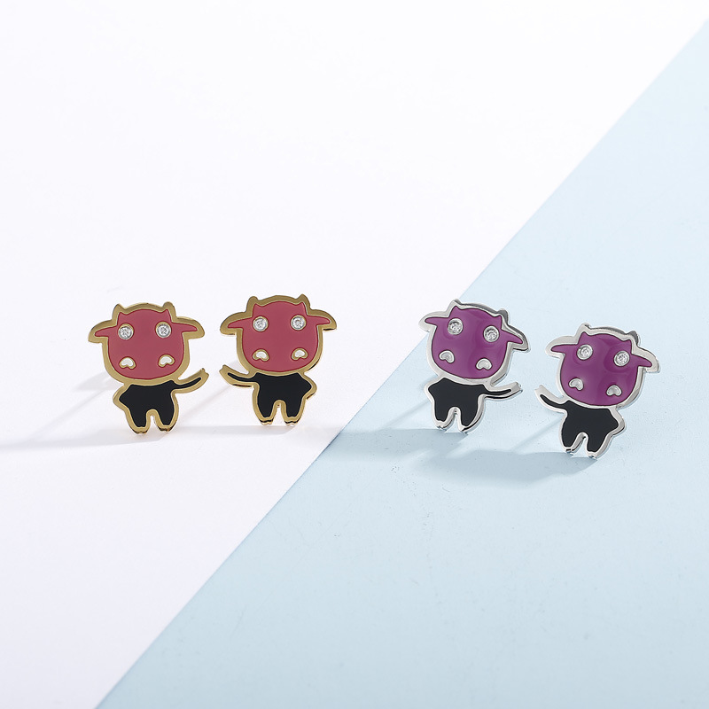 1 Pair Cute Basic Animal Plating Titanium Steel 18K Gold Plated Ear Studs display picture 1