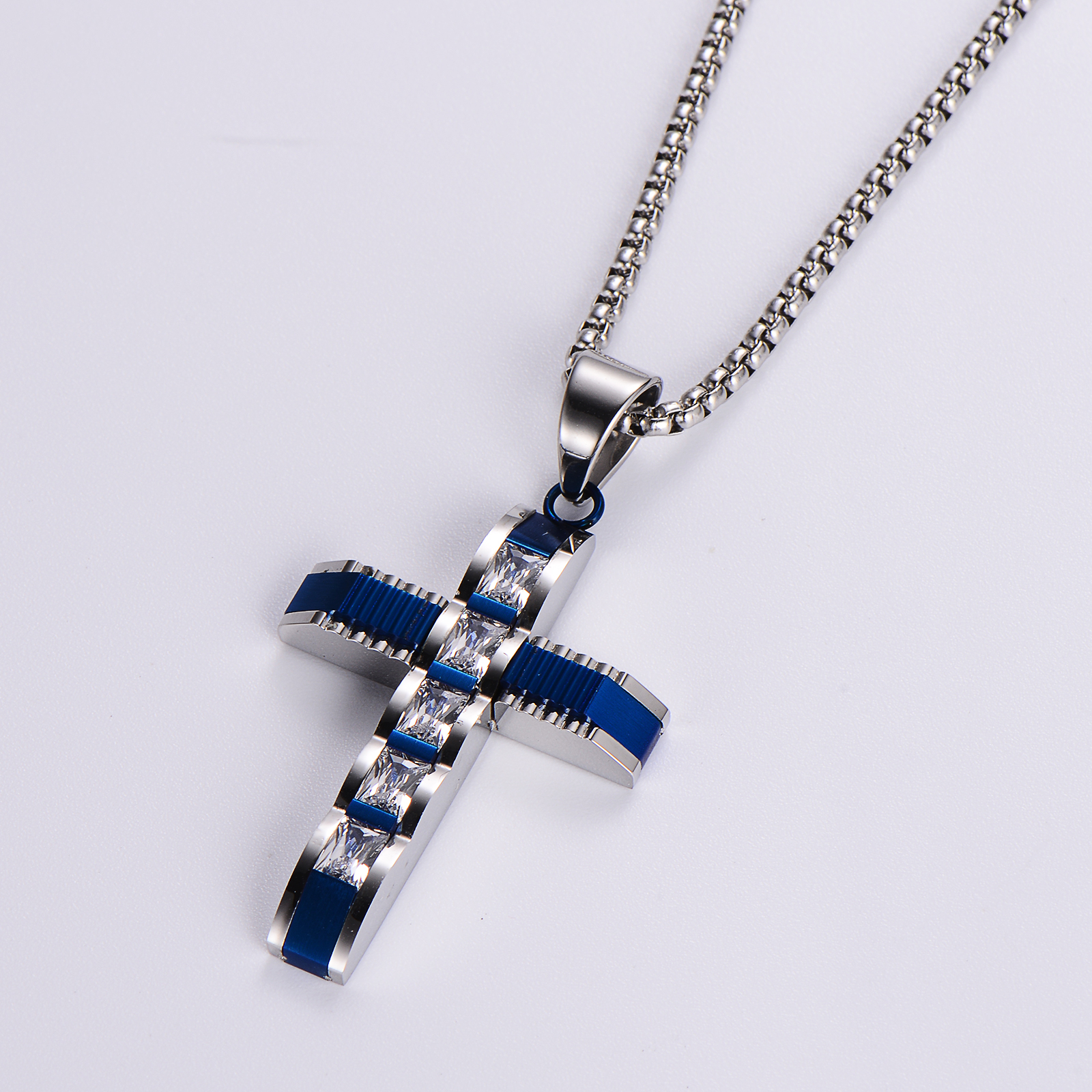 Wholesale Hip-hop Cross Stainless Steel Pendant Necklace display picture 5