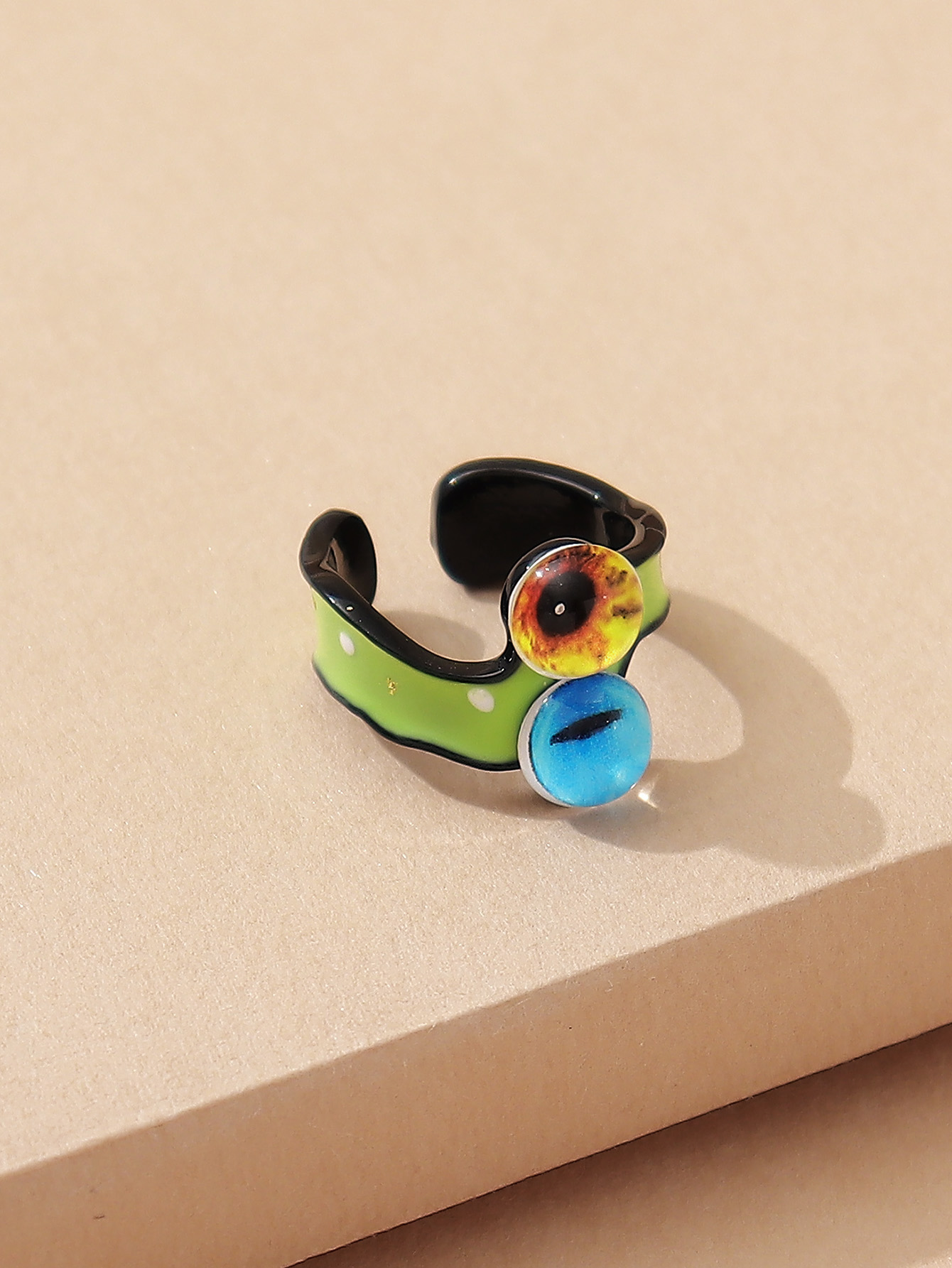Vintage Style Funny Eye Resin Synthetic Resin Alloy Wholesale Open Rings display picture 7
