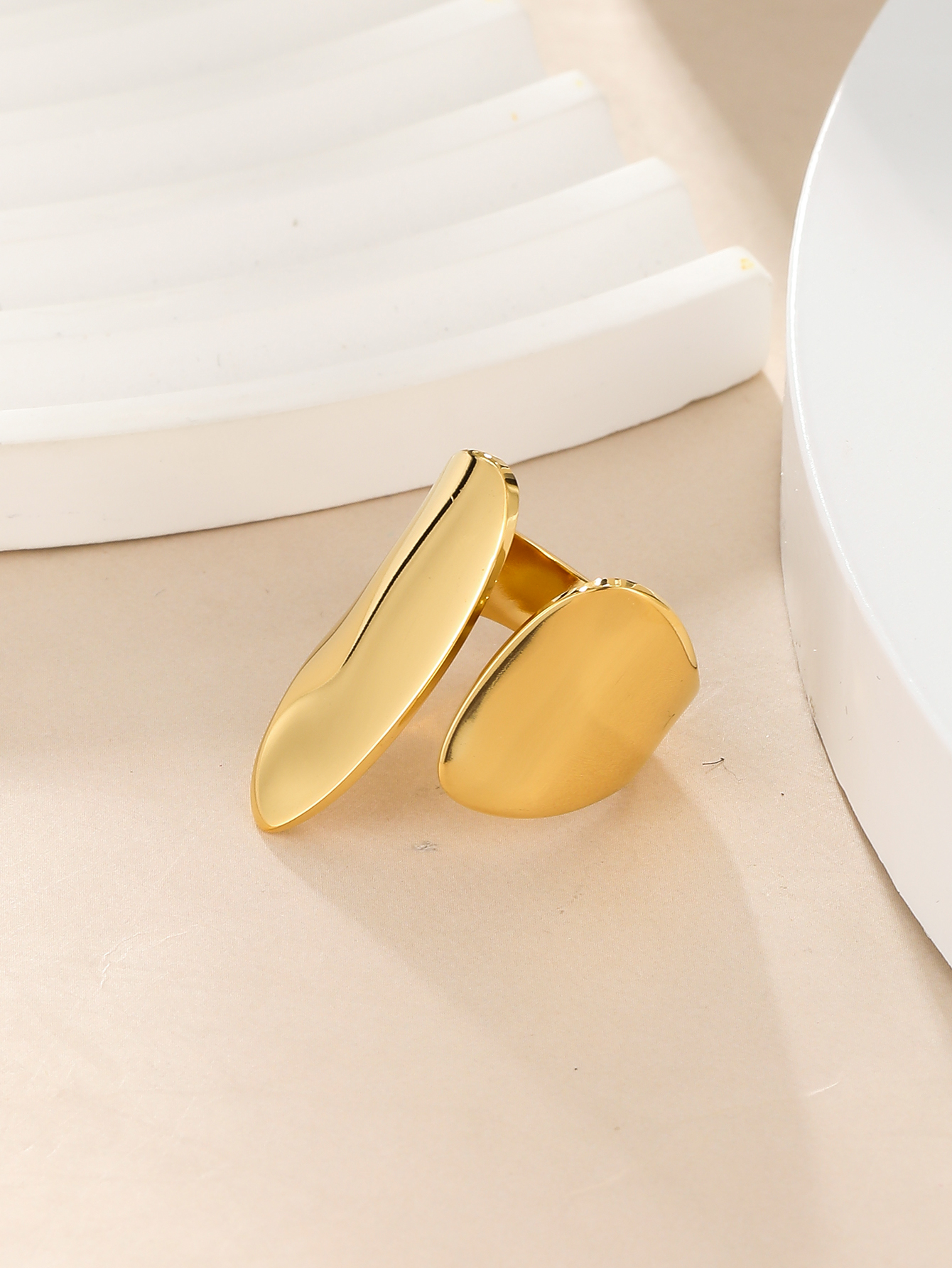 Edelstahl 304 14 Karat Vergoldet Einfacher Stil Pendeln Überzug Geometrisch Offener Ring display picture 3
