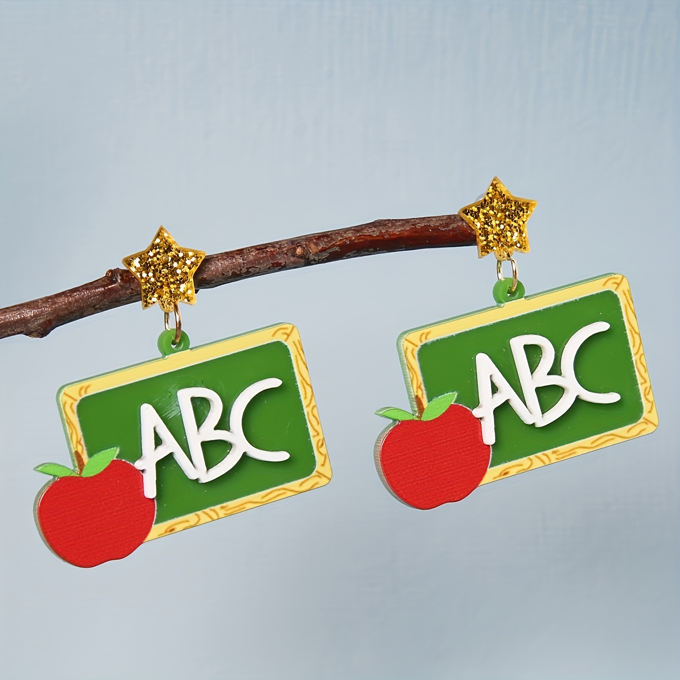 1 Pair Cartoon Style Letter Apple Arylic Drop Earrings display picture 1