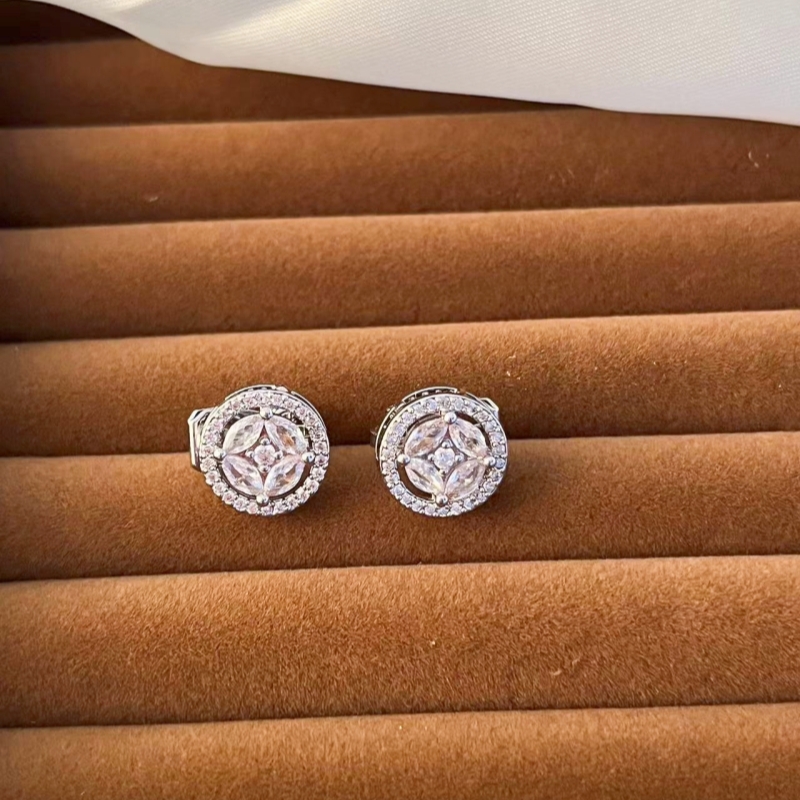 1 Pair Hip-hop Retro Round Plating Inlay Copper Zircon White Gold Plated Ear Cuffs display picture 3