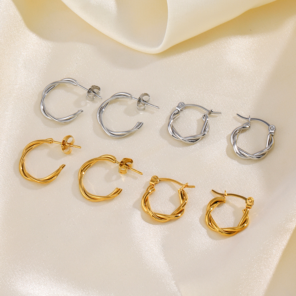 1 Pair Simple Style C Shape Twist Plating 304 Stainless Steel 18K Gold Plated Hoop Earrings display picture 2