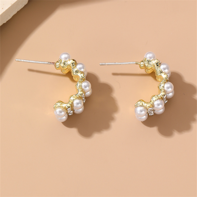 1 Pair Cute Sweet Heart Shape Butterfly Beaded Hollow Out Alloy Ear Studs display picture 4
