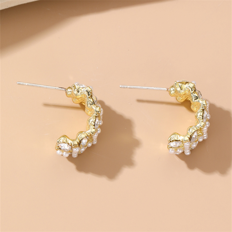 1 Pair Cute Sweet Heart Shape Butterfly Beaded Hollow Out Alloy Ear Studs display picture 35