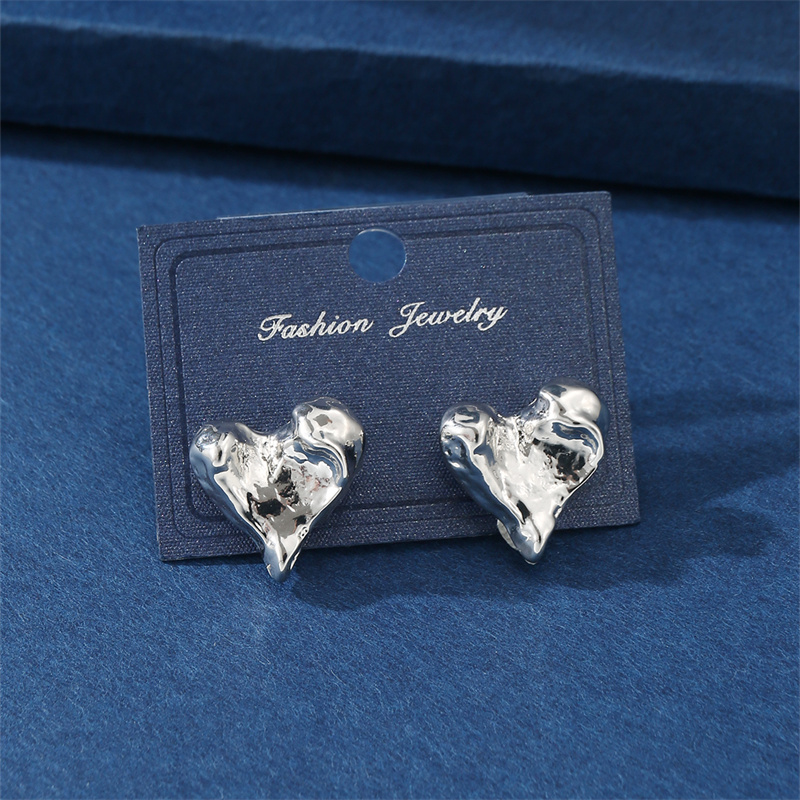 1 Pair Cute Sweet Heart Shape Butterfly Beaded Hollow Out Alloy Ear Studs display picture 74