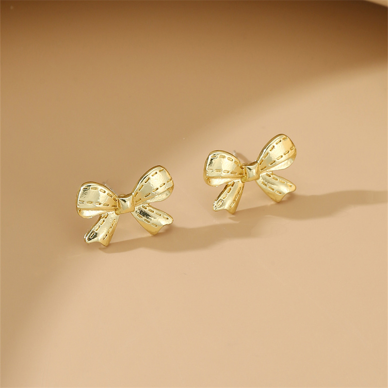 1 Pair Cute Sweet Heart Shape Butterfly Beaded Hollow Out Alloy Ear Studs display picture 106