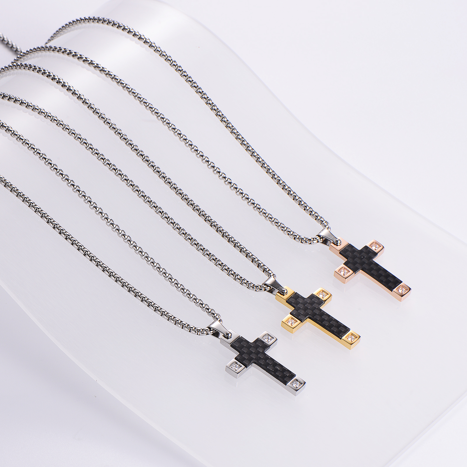 Streetwear Cross Stainless Steel Unisex Pendant Necklace display picture 2