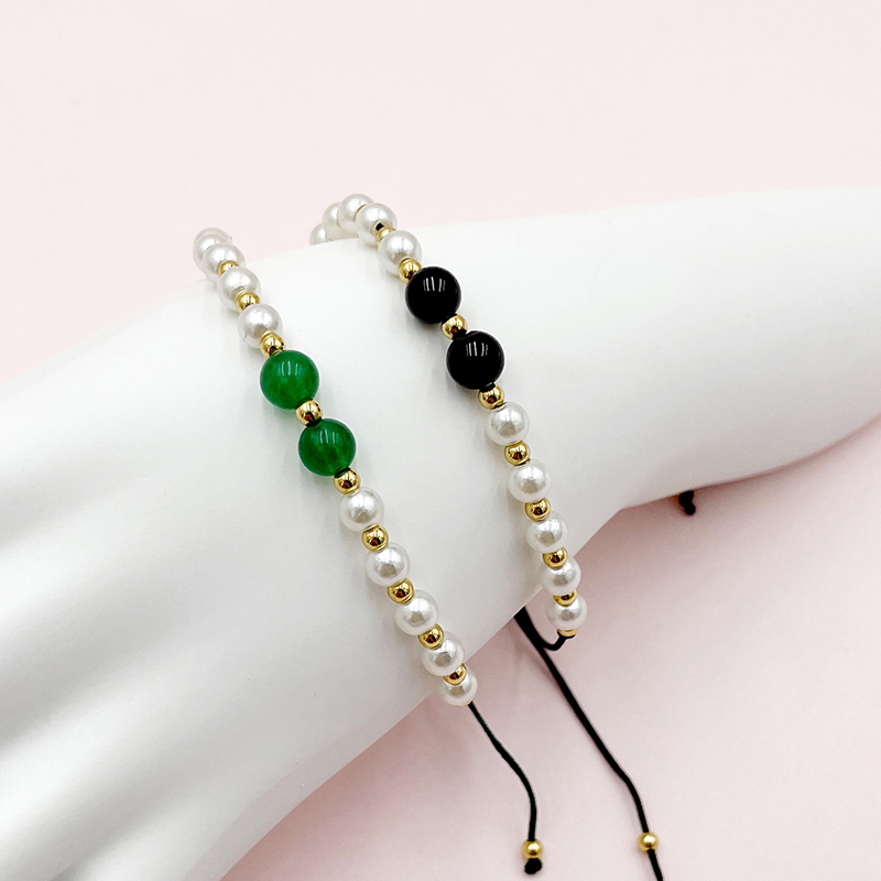 Wholesale Jewelry Simple Style Color Block Artificial Pearl Rope Haematite Beaded Wristband display picture 1
