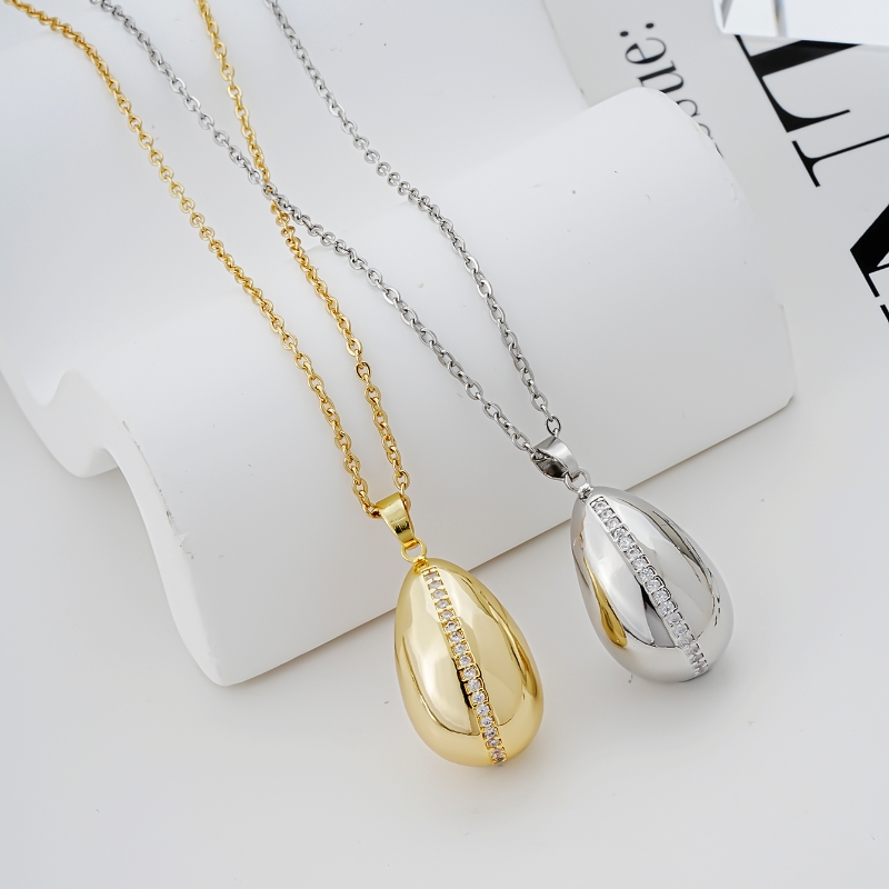 304 Stainless Steel Copper Simple Style Plating Inlay Geometric Solid Color Zircon Pendant Necklace display picture 9